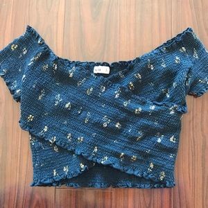 Hollister Crop Top